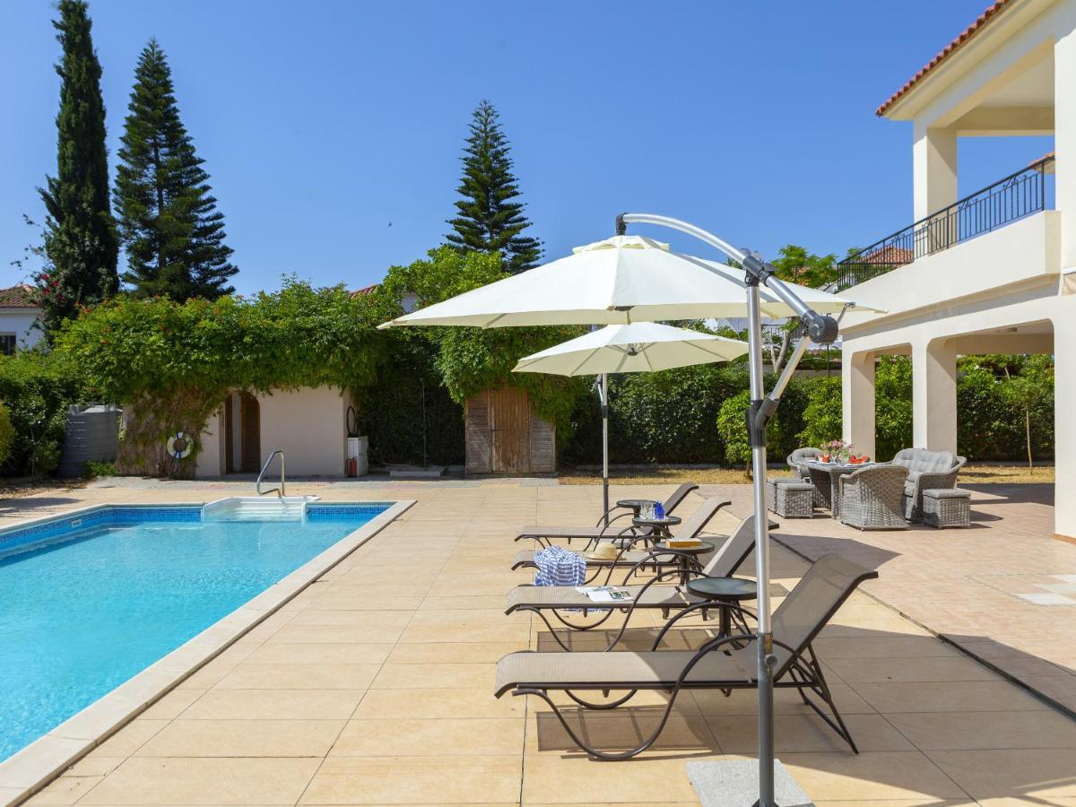 Villa Meneou Seaside Mansion 7 Larnaca Esterno foto