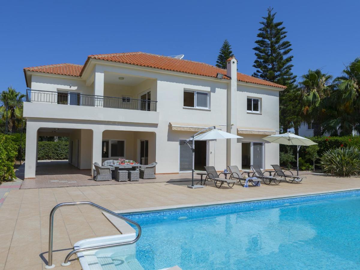 Villa Meneou Seaside Mansion 7 Larnaca Esterno foto